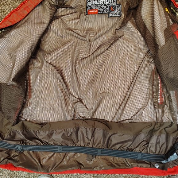 Burton Waterproof Rain/Snow Jacket, Men Red+ Cream, ZipUp, Hood,vZip Pckts, L - Picture 9 of 16